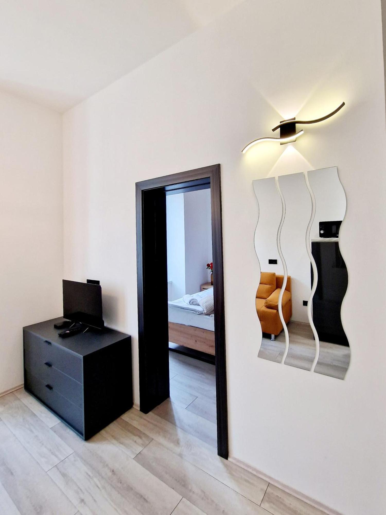 Veneziana Apartments غييكا المظهر الخارجي الصورة