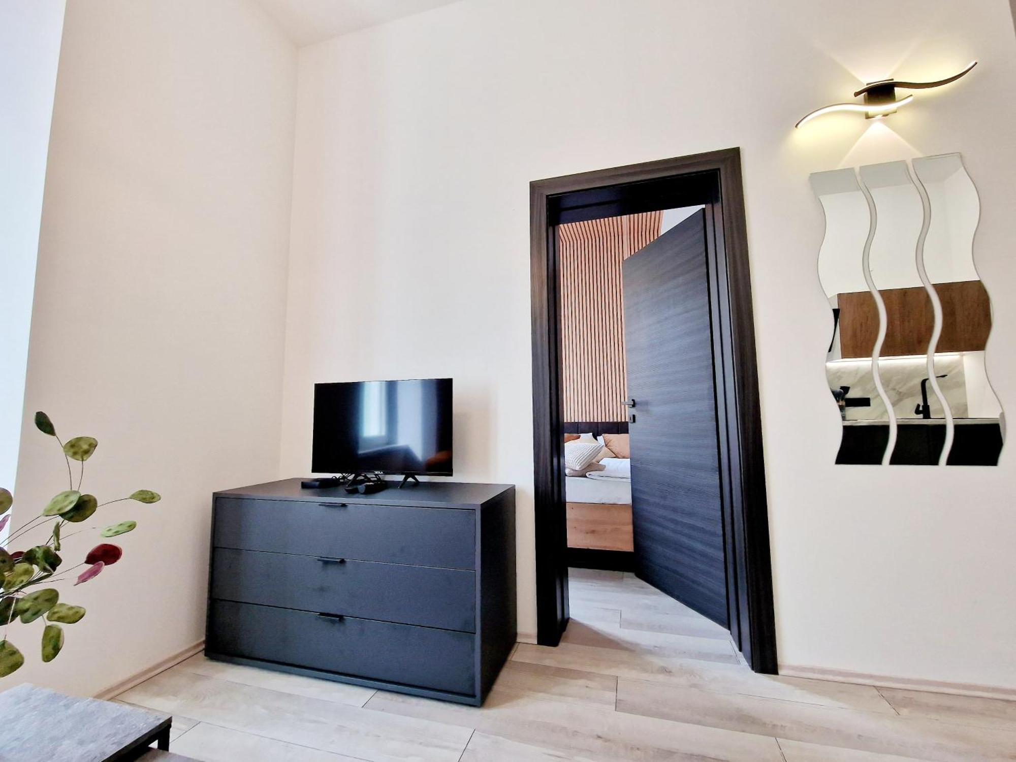 Veneziana Apartments غييكا المظهر الخارجي الصورة