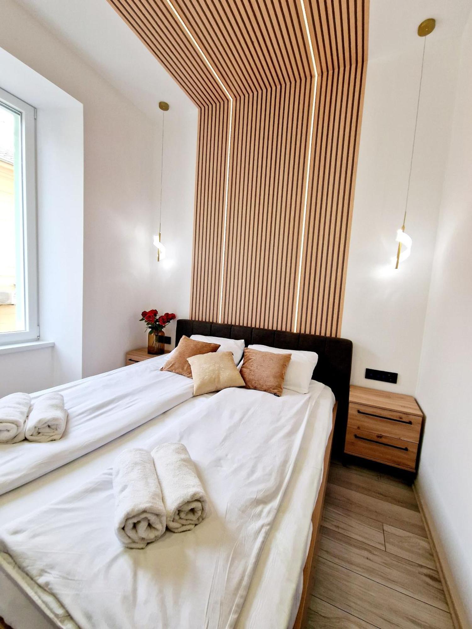 Veneziana Apartments غييكا المظهر الخارجي الصورة